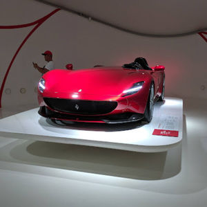 Meet your Posher, Daniel